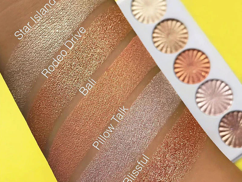 Signature pallete ofra glow